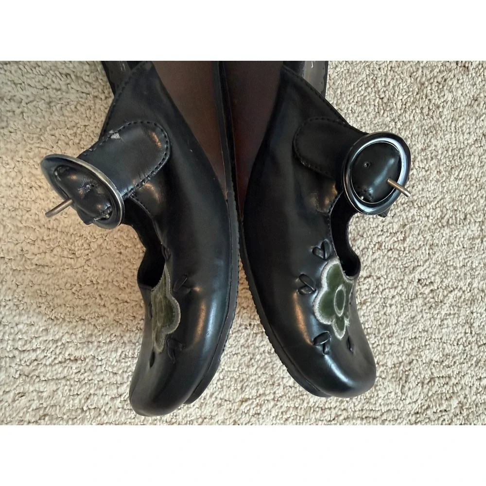 Arizona Jean Company Black Floral Wedge Mules Green Velvet Flower Sz 7-7.5 (Y2K)